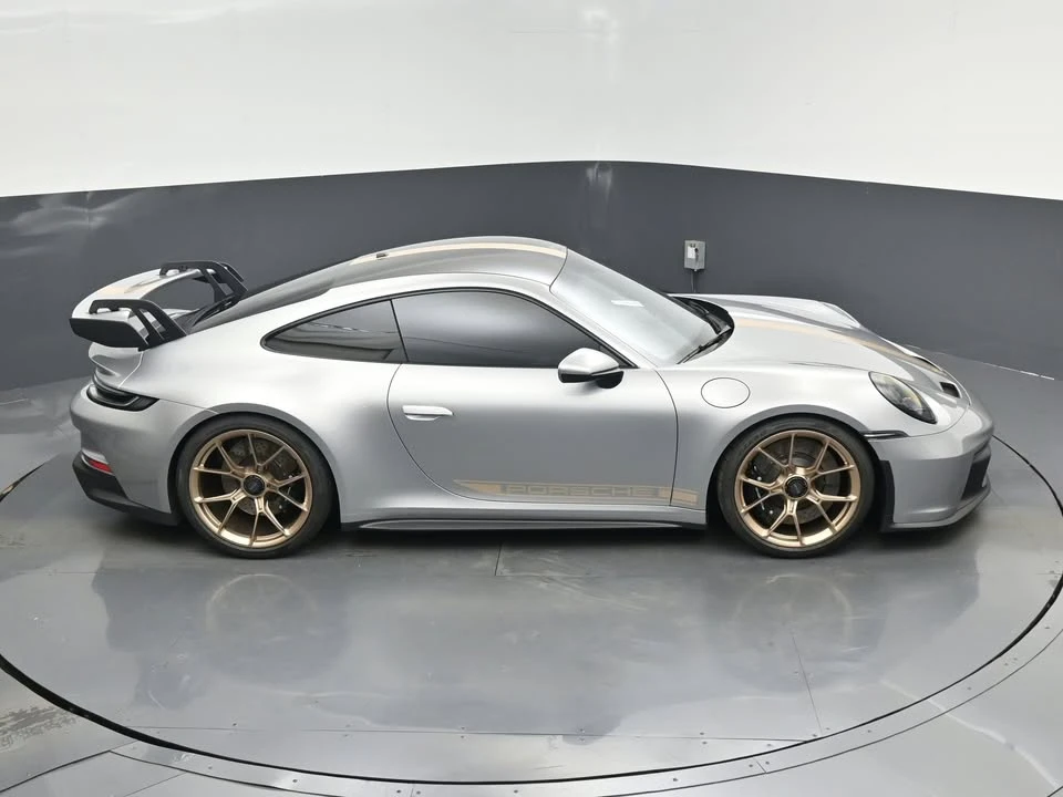 2023 Porsche 992 GT3 - Image 3 of 19