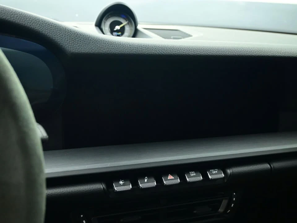 2023 Porsche 992 GT3 - Image 15 of 19