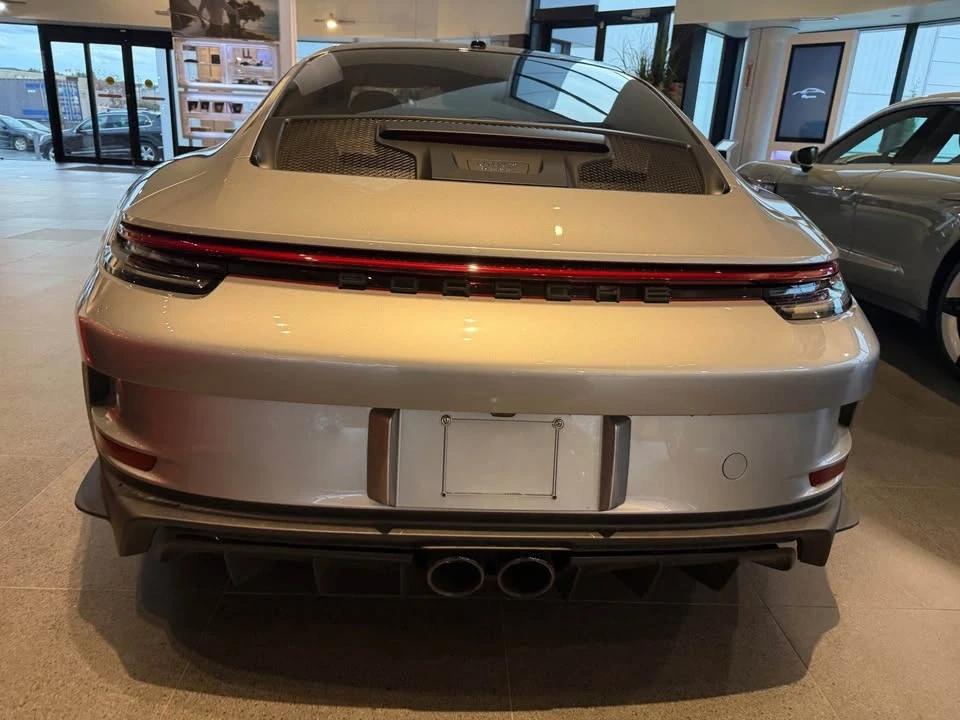 2023 Porsche 992 GT3 - Image 6 of 10
