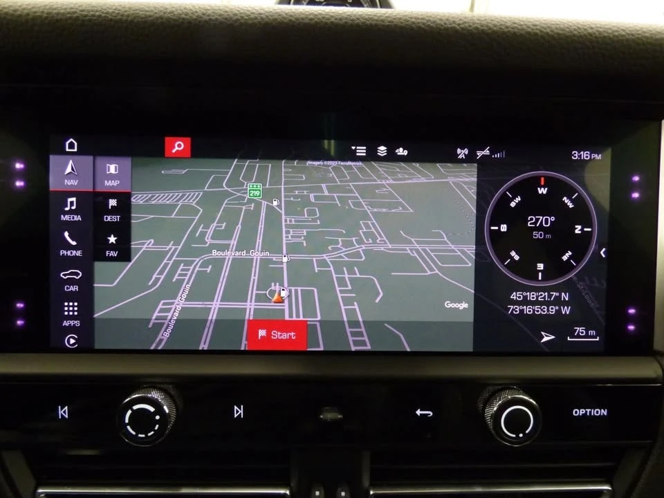 2023 Porsche Macan - Image 11 of 20