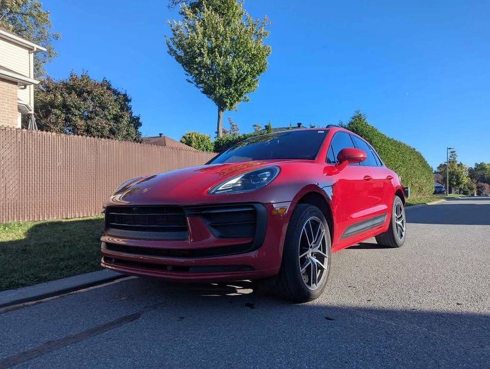2023 Porsche Macan - Image 7 of 19