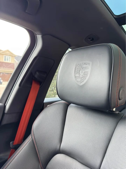 2023 Porsche Macan - Image 3 of 14