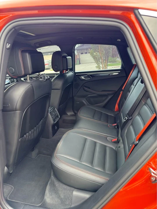 2023 Porsche Macan - Image 8 of 14