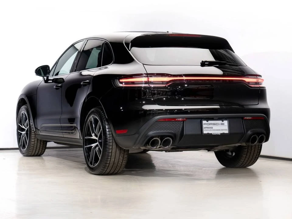 2023 Porsche Macan - Image 8 of 20
