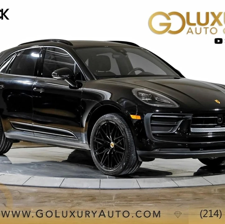 2023 Porsche Macan - Image 2 of 20