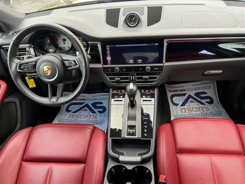 2023 Porsche Macan - Image 11 of 19