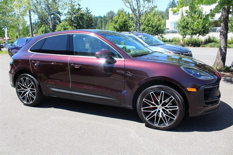 2023 Porsche Macan - Image 6 of 19