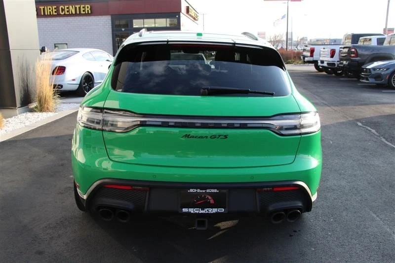 2023 Porsche Macan - Image 8 of 20