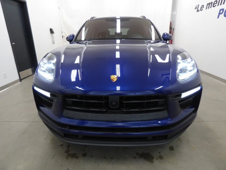 2023 Porsche Macan - Image 3 of 20