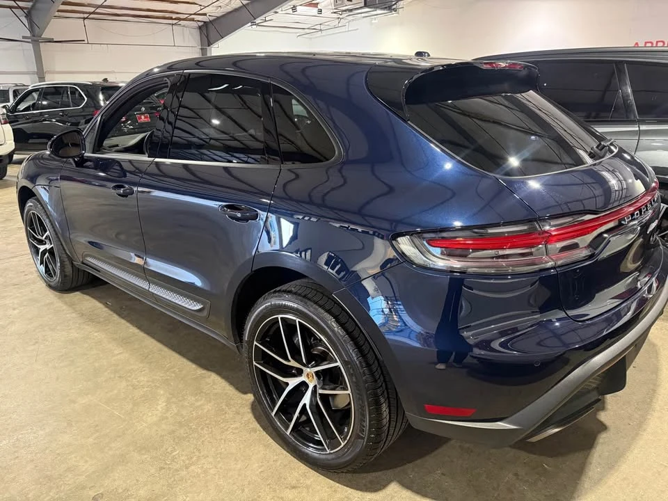 2023 Porsche Macan - Image 7 of 9