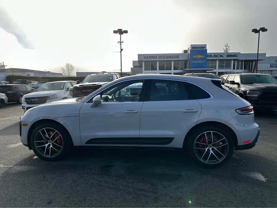 2023 Porsche Macan S - Image 8 of 16