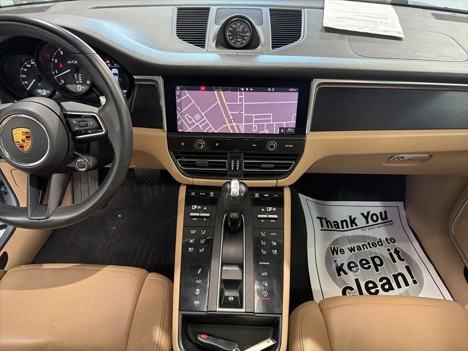 2023 Porsche Macan - Image 20 of 20