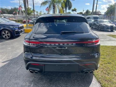2023 Porsche Macan - Image 5 of 19