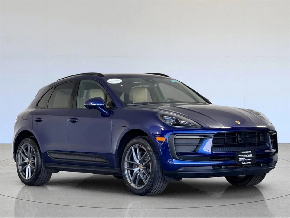 2023 Porsche Macan - Image 10 of 10