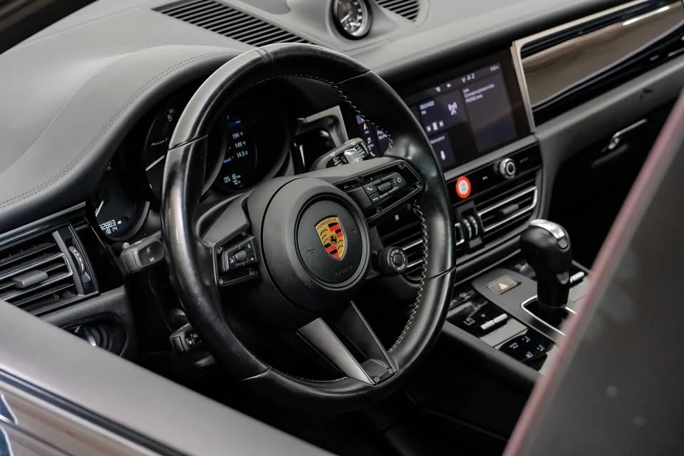 2023 Porsche Macan T - Image 20 of 20