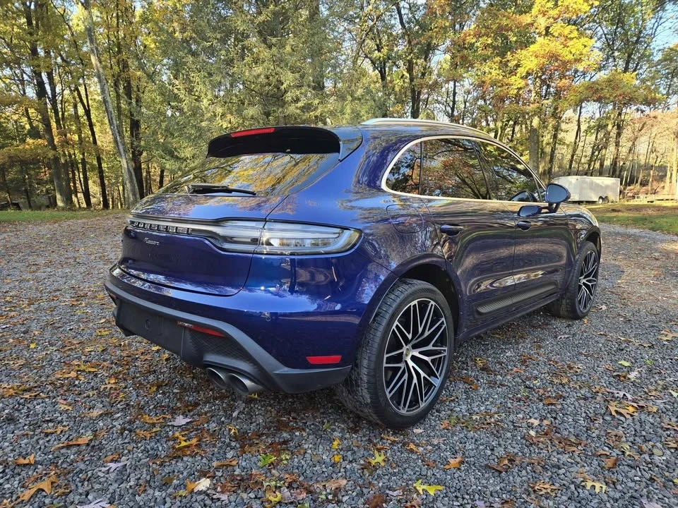 2023 Porsche Macan - Image 3 of 18