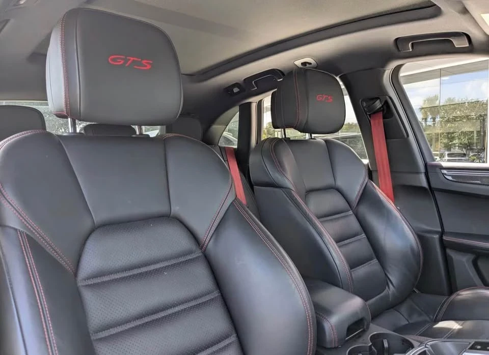 2023 Porsche Macan GTS - Image 13 of 16