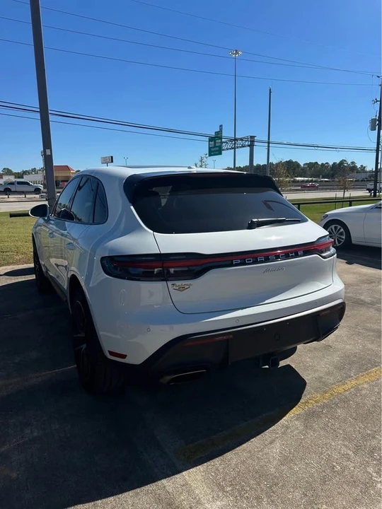 2023 Porsche Macan GTS - Image 2 of 2