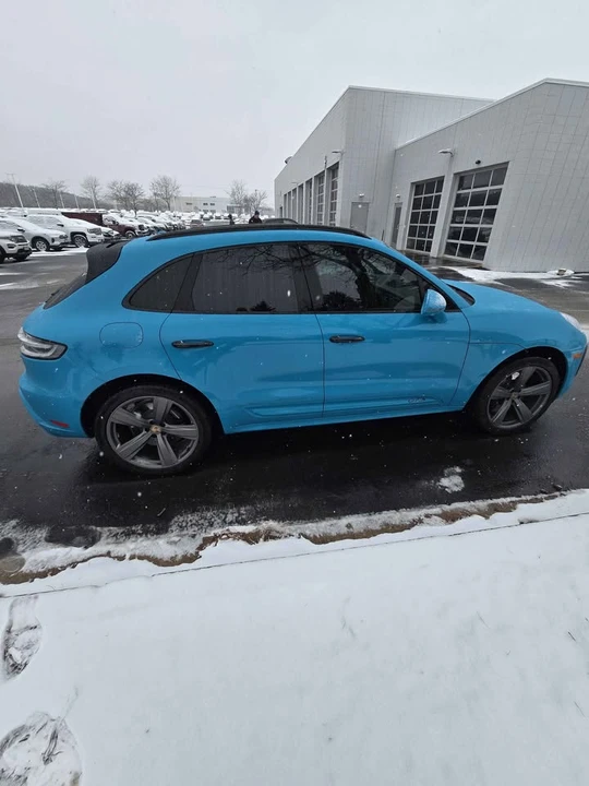 2023 Porsche Macan GTS - Image 2 of 5