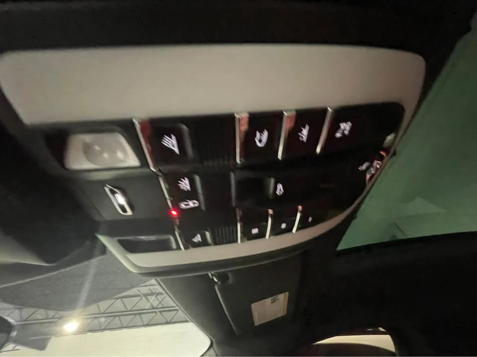 2023 Porsche Macan GTS - Image 17 of 19