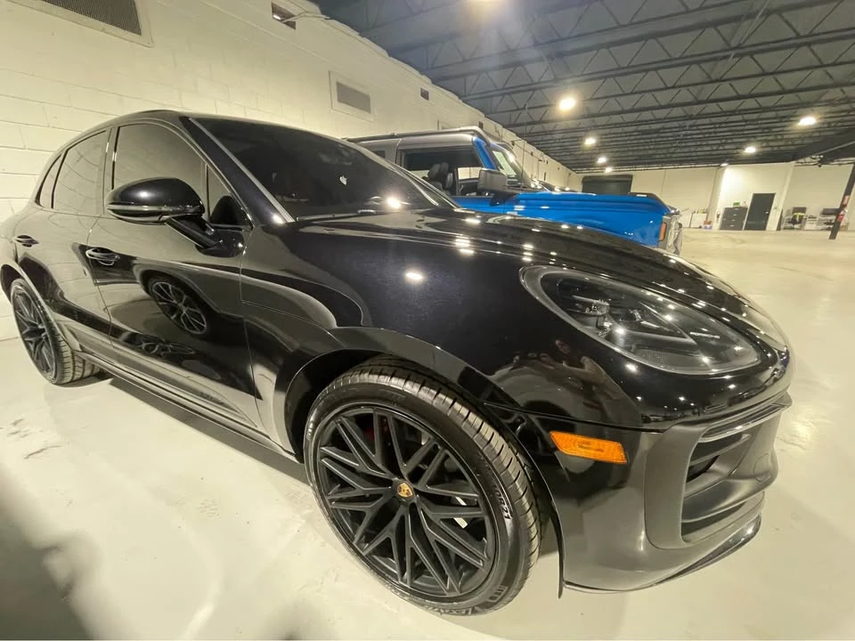 2023 Porsche Macan GTS - Image 5 of 19