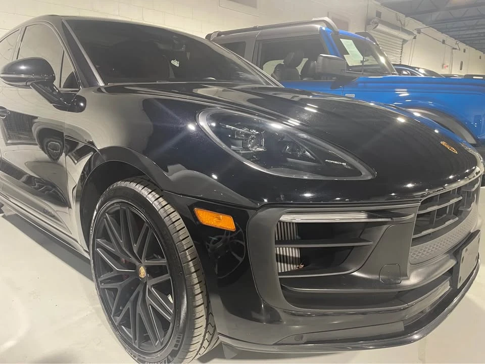 2023 Porsche Macan GTS - Image 4 of 19