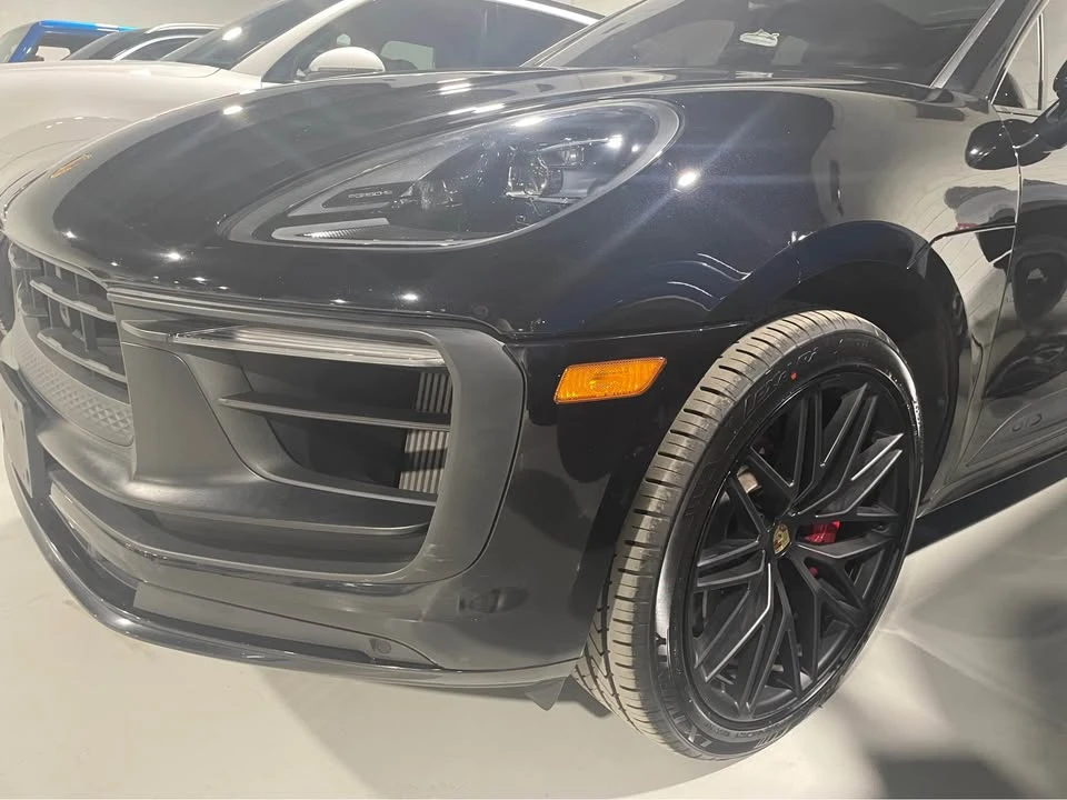 2023 Porsche Macan GTS - Image 2 of 19