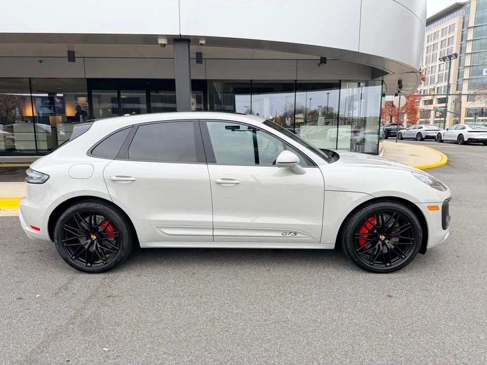 2023 Porsche Macan GTS - Image 3 of 7