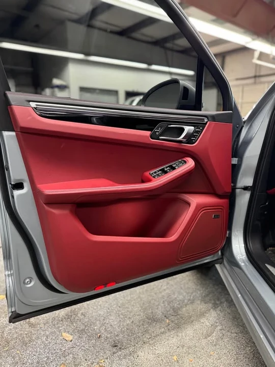 2023 Porsche Macan S - Image 10 of 14