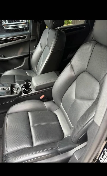 2023 Porsche Macan S - Image 7 of 8