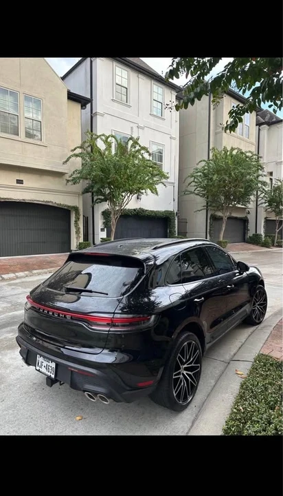 2023 Porsche Macan S - Image 4 of 8