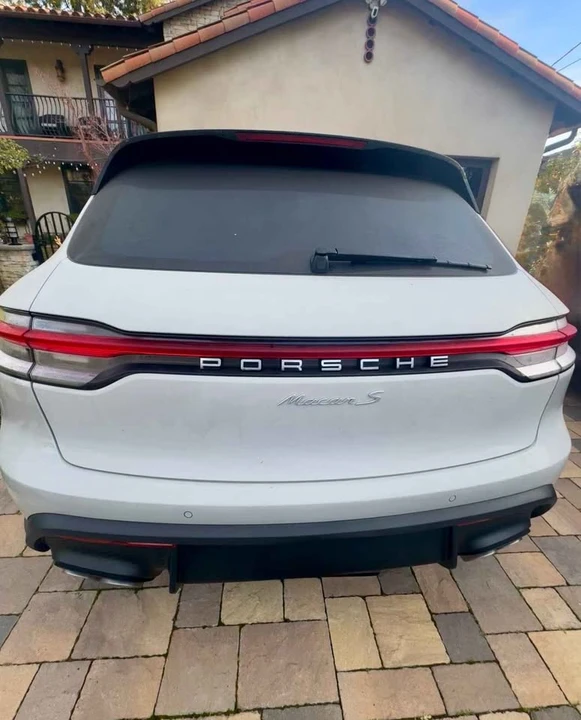 2023 Porsche Macan S - Image 3 of 6