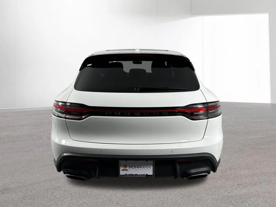 2023 Porsche Macan - Image 7 of 20