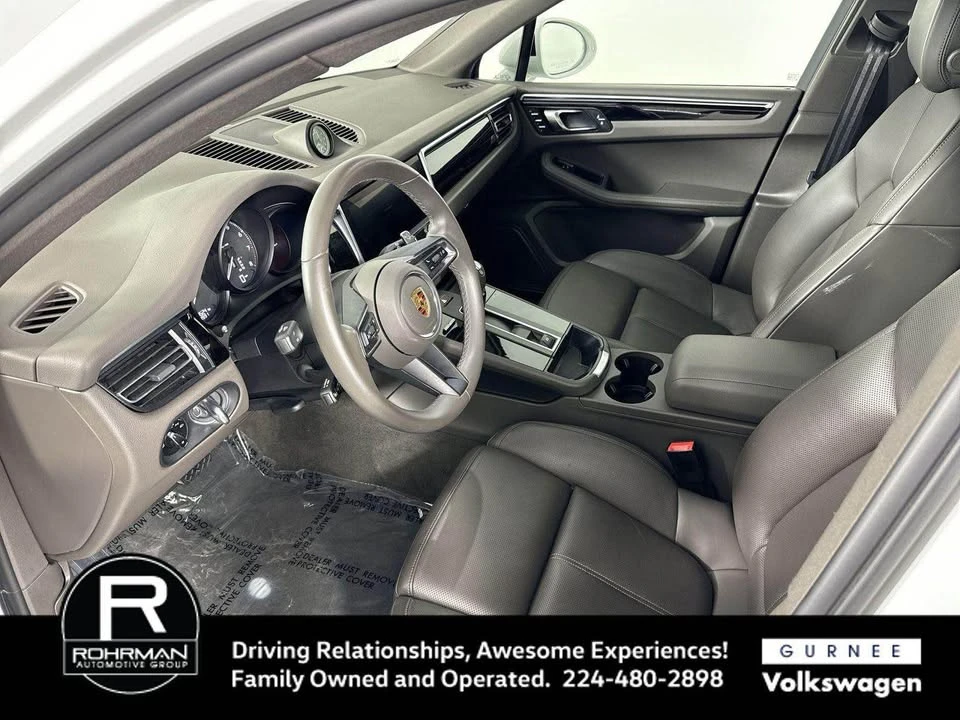2023 Porsche Macan - Image 12 of 20