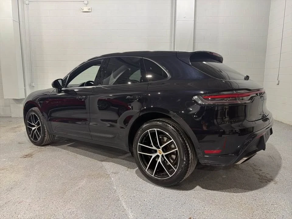 2023 Porsche Macan - Image 2 of 17
