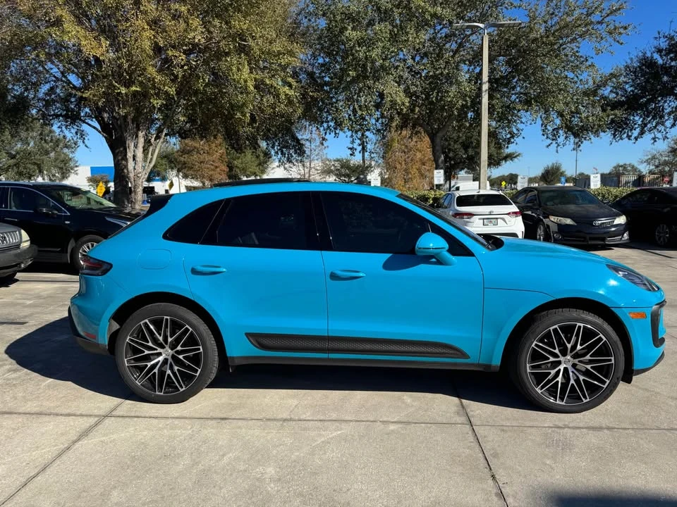 2023 Porsche Macan T - Image 7 of 13