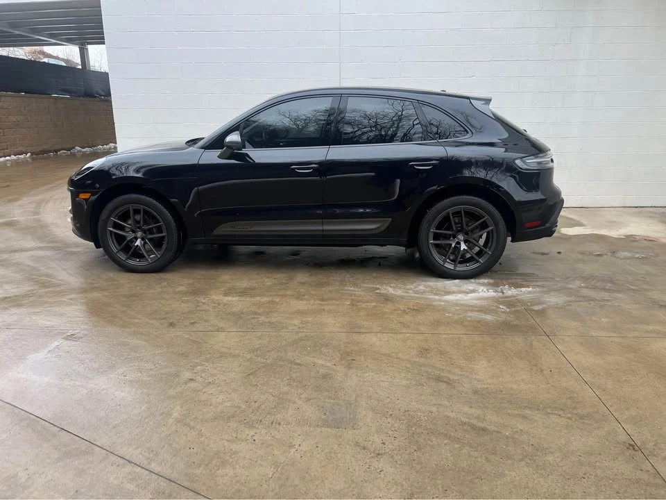 2023 Porsche Macan T - Image 7 of 12