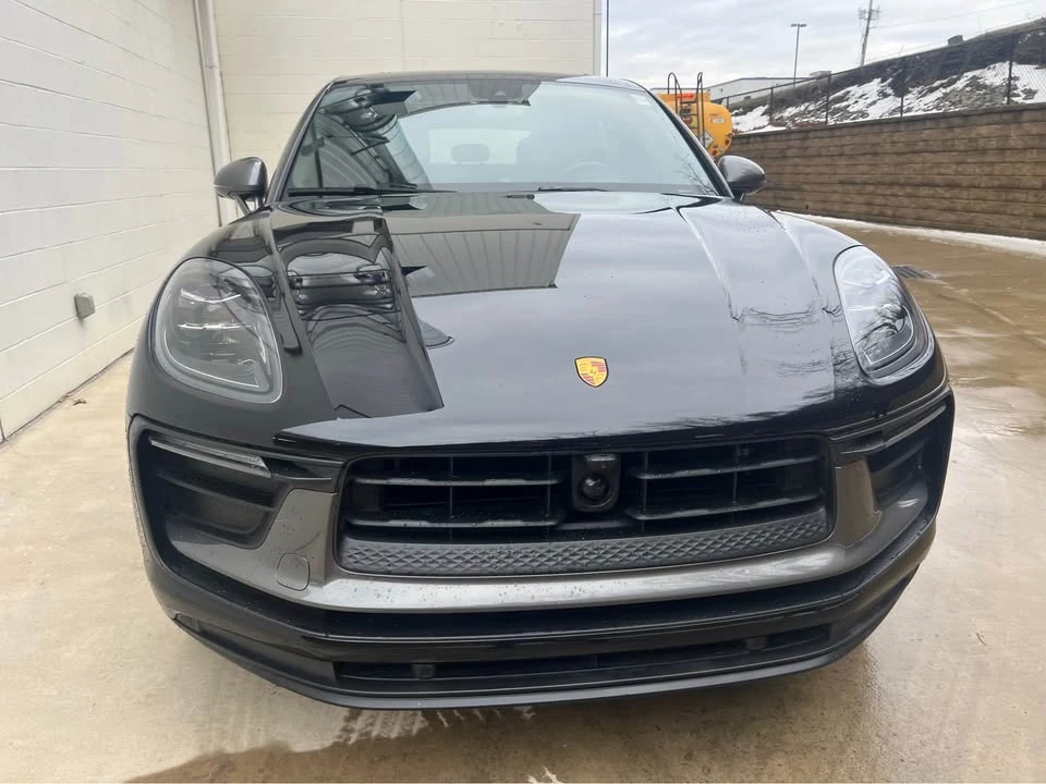 2023 Porsche Macan T - Image 6 of 12