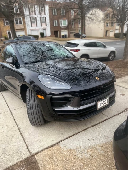2023 Porsche Macan T - Image 4 of 15