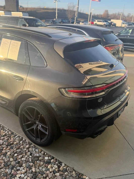 2023 Porsche Macan T - Image 13 of 17
