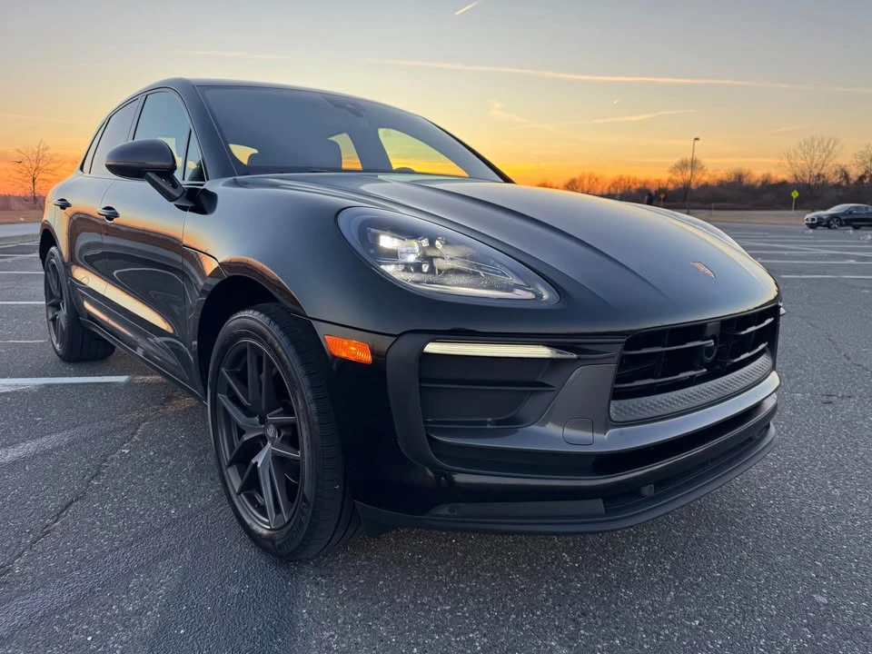 2023 Porsche Macan T - Image 8 of 20