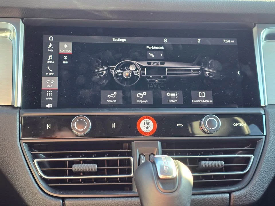 2023 Porsche Macan T - Image 13 of 17