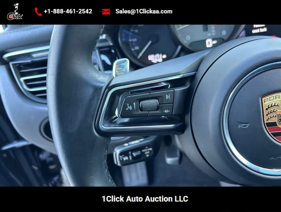 2023 Porsche Macan - Image 8 of 20