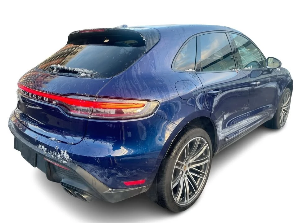 2023 Porsche Macan - Image 14 of 20