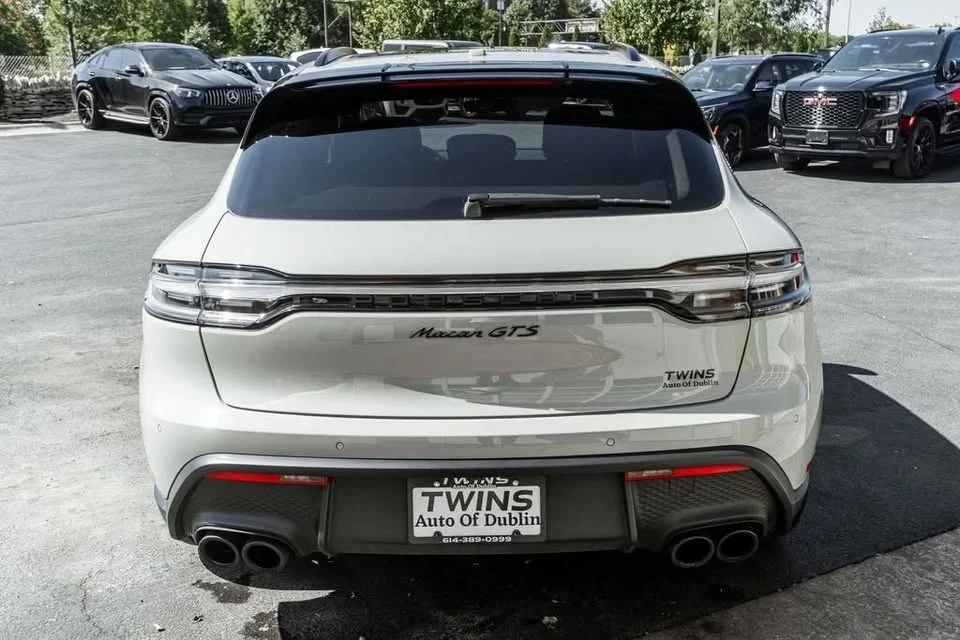2023 Porsche Macan GTS - Image 17 of 19