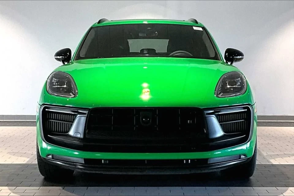 2023 Porsche Macan GTS - Image 10 of 20