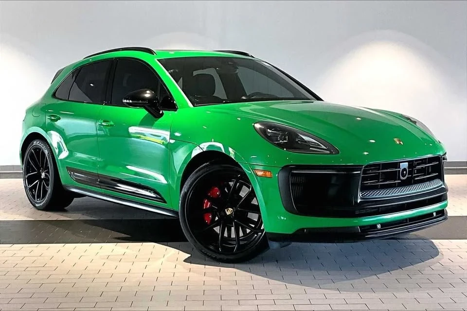 2023 Porsche Macan GTS - Image 9 of 20