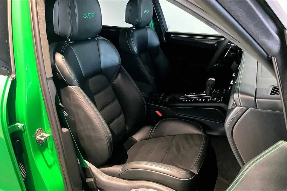 2023 Porsche Macan GTS - Image 19 of 20