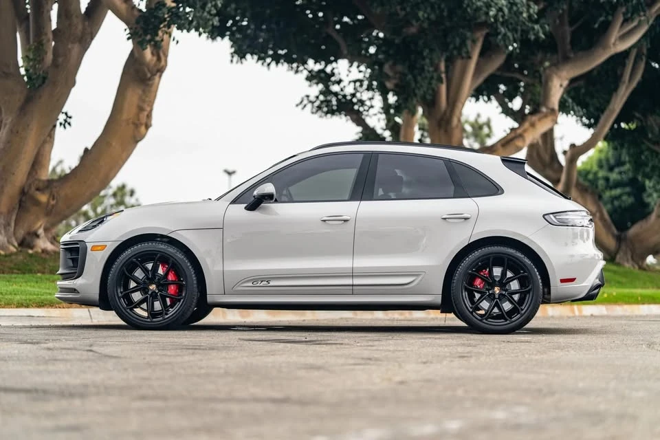 2023 Porsche Macan GTS - Image 2 of 13