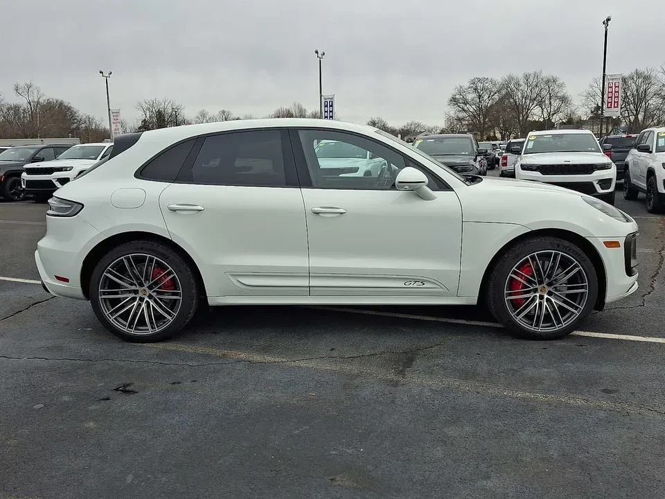 2023 Porsche Macan GTS - Image 5 of 14